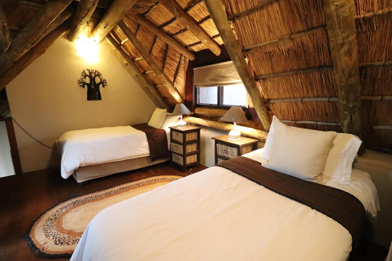 Giraffe Lodge Hoedspruit Exterior photo
