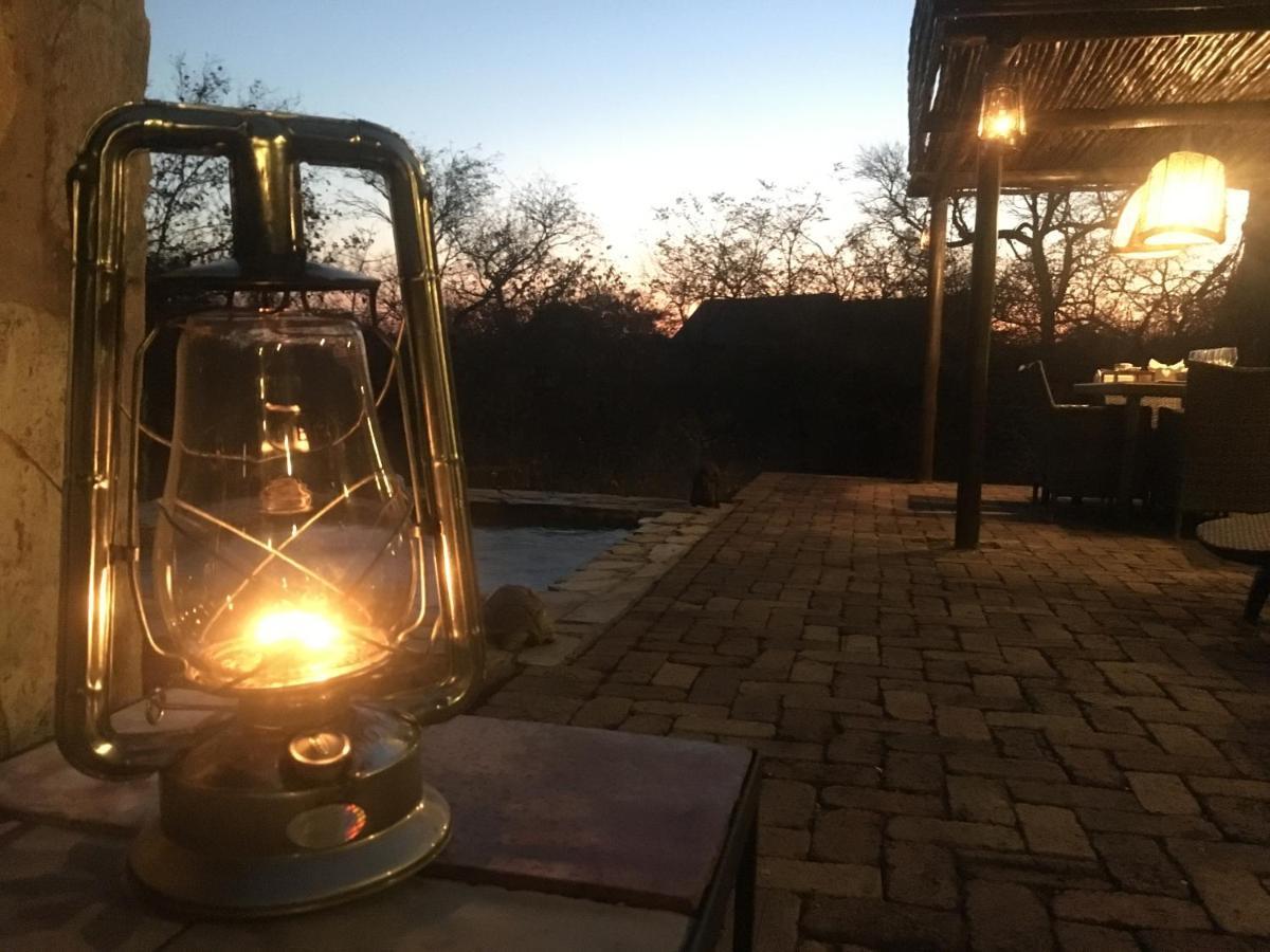 Giraffe Lodge Hoedspruit Exterior photo