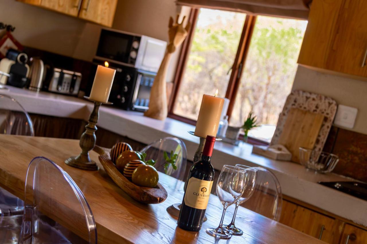 Giraffe Lodge Hoedspruit Exterior photo